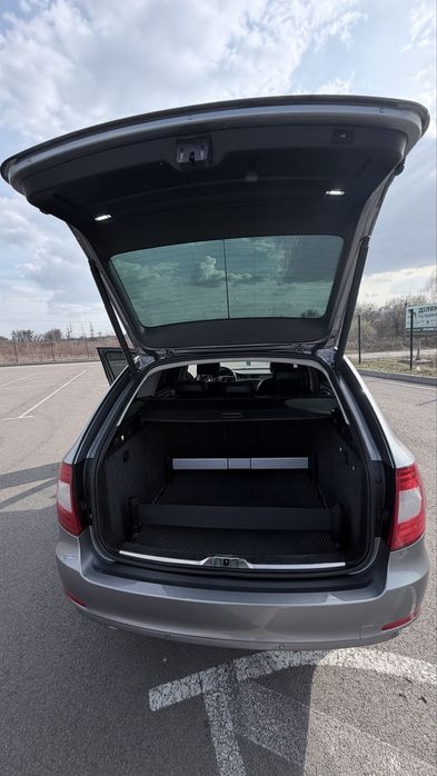 Продам Skoda Superb