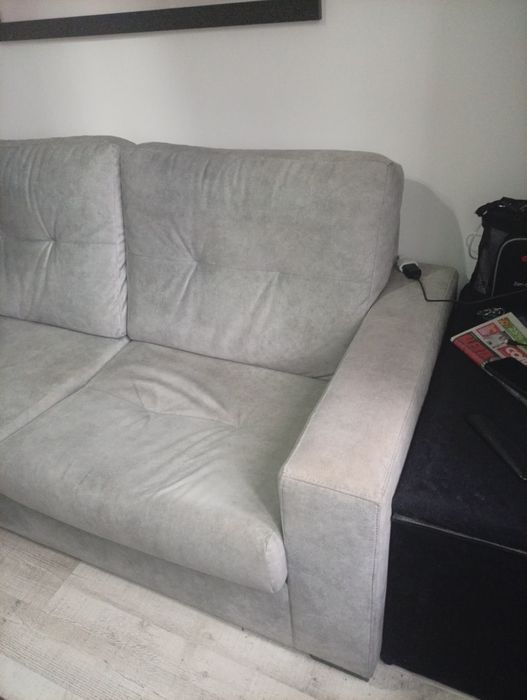 Sofá de 3 lugares (com garantia)