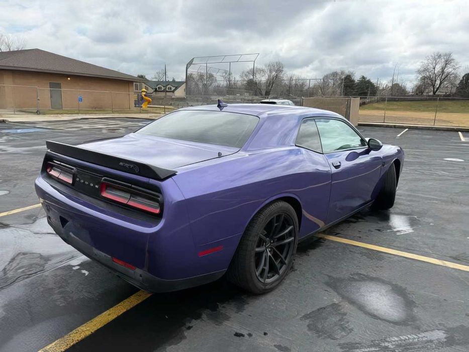 Dodge Challenger SRT Hellcat      2019