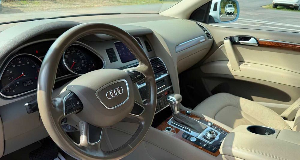 Audi Q7 quattro Premium Plus      2015
