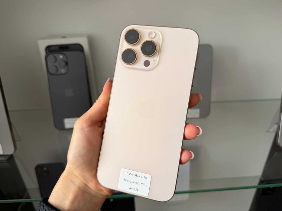 iPhone 16 Pro Max 256 gb Neverlock / Магазин + Гарантія
