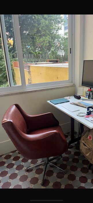 Poltrona de pele vintage