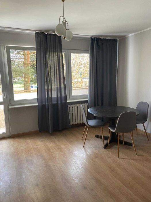 Wynajmę komfortowe, świeżo wyremontowane mieszkanie 38 m² – Nad Jarem, ul. Broniewskiego