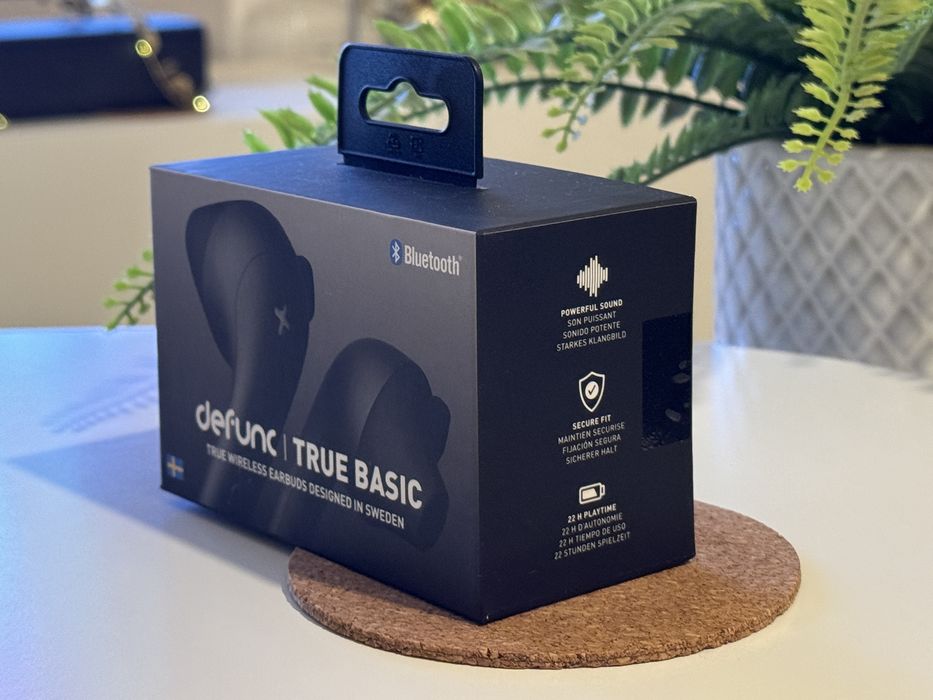 Fones / earbuds wireless marca Defunc - suecos