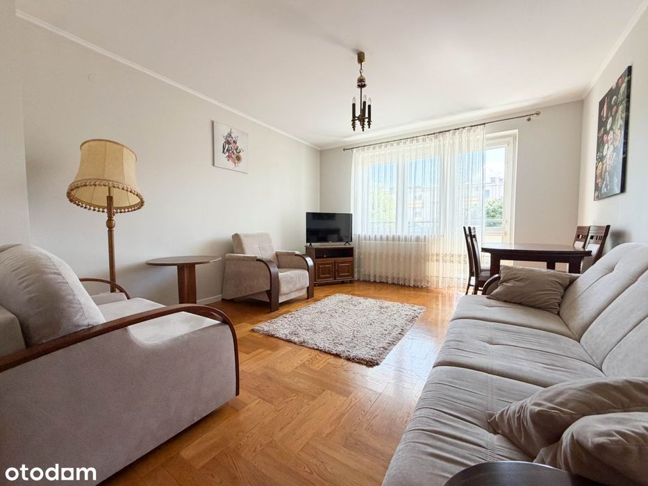 Meble i sprzęty w cenie  Dwustronne  Duży balkon