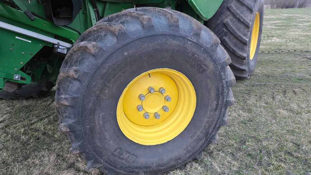John deere S680i