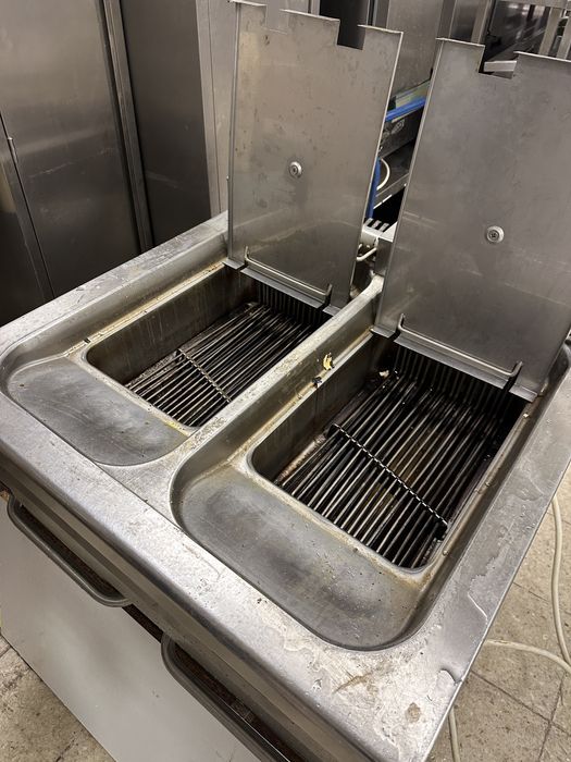 Sprzedam frytkownica kromet GRAITS 2 zamrażarki