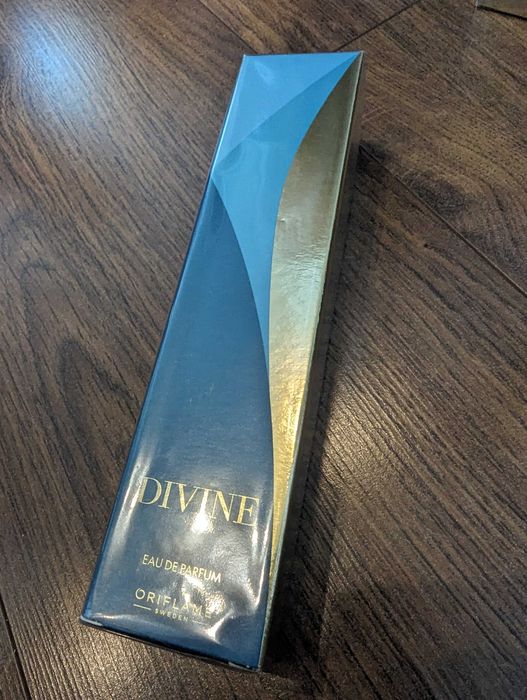Woda perfumowana Divine Oriflame