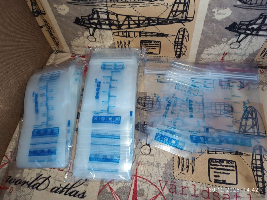 НОВИНКА електричний електронний молоковідсмоктувач вільні руки hands f