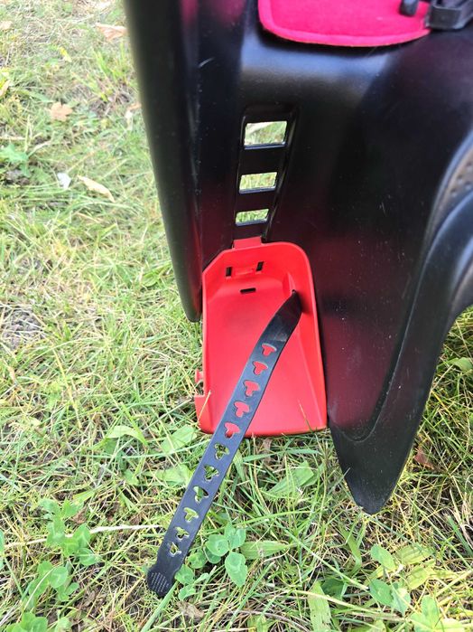 Дитяче велокрісло Polisport Boodie black-red