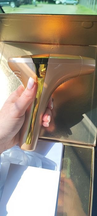 Лазерний епілятор з IPL (ліфтинг+регенерація шкіри+боротьба з акне)