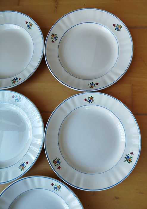 Pratos de Sobremesa "Fábrica de Sacavém"