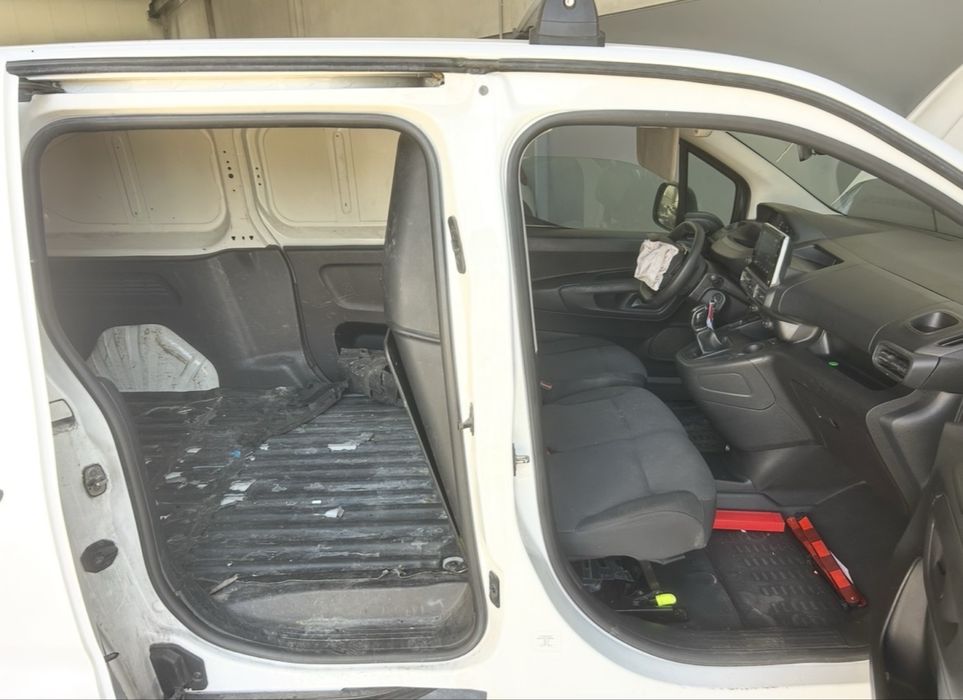 Peugeot Partner Standard  Premium Longa  1.5 BlueHDI  Longa. de 2019