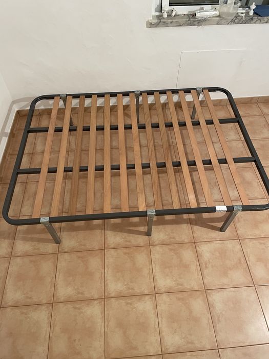 Estrado cama 183x133 - Como Novo