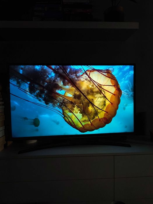 Telewizor Hitachi 43" Full HD | Smart TV | Wi-Fi | Netflix |