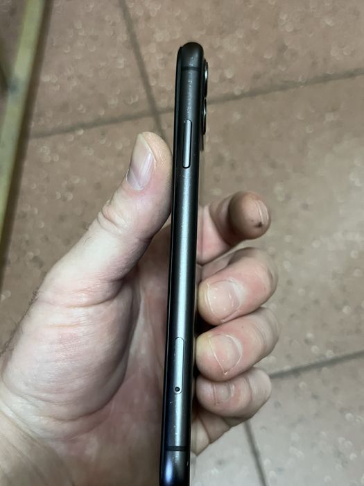 Iphone 11 64gb чорний