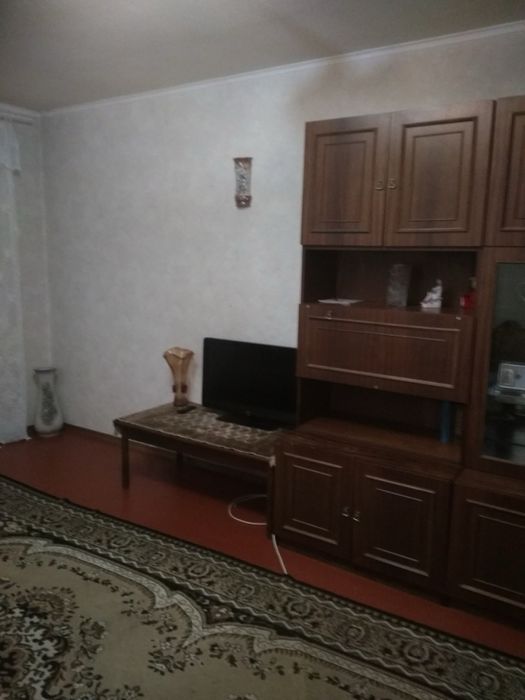 Оренда 2х кімнатної квартири. Сержа Лифаря,5 Троєщина