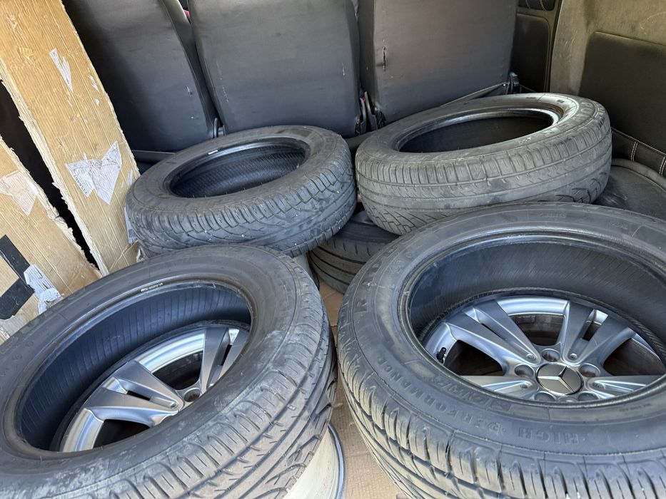 Продам різину Літня195/65R15 стан супер
