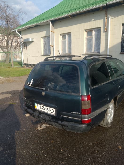 Универсал Opel Omega б 1998