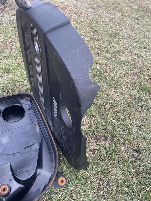 Корпус воздушного фильтра на BMW F10