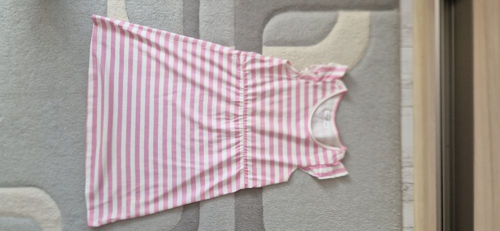 Sukienka dziewczęca