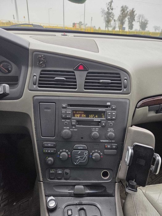 Volvo S60 2.4D D5 automat 2002