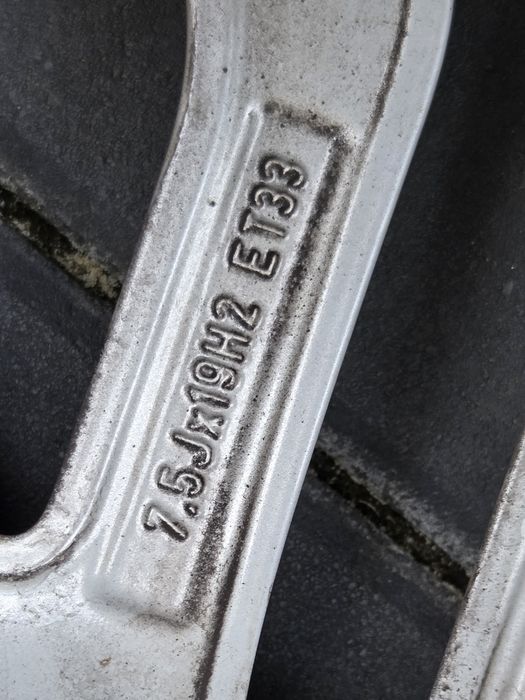 Alufelgi Koła Felgi Audi A6 A7 245 45 19 ET33 ORYGINAŁ