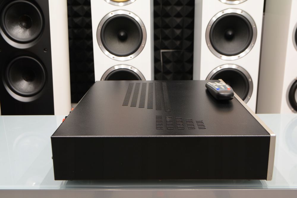 Audio Analogue Crescendo wzmacniacz zintegrowany stereo 2x50W 5xRCA pilot przewód zasilający | raty 0% | zamiana | odsłuch | HI-END AUDIO