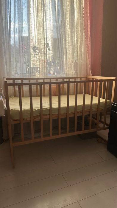 Дитяче ліжечко із ортопедичним матрасом