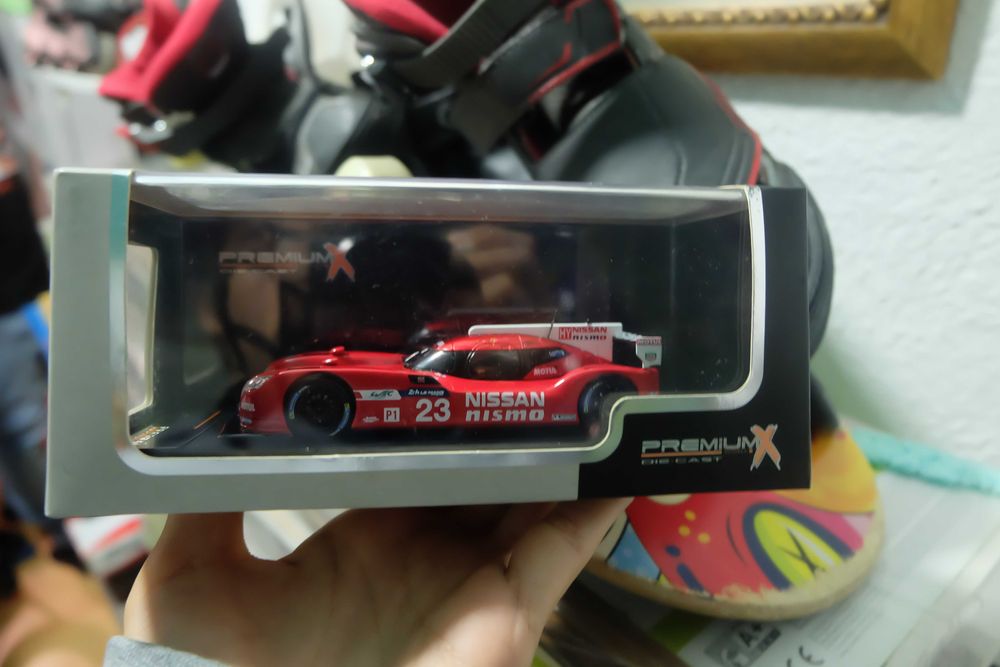 coleção 1:43  carros e tanques