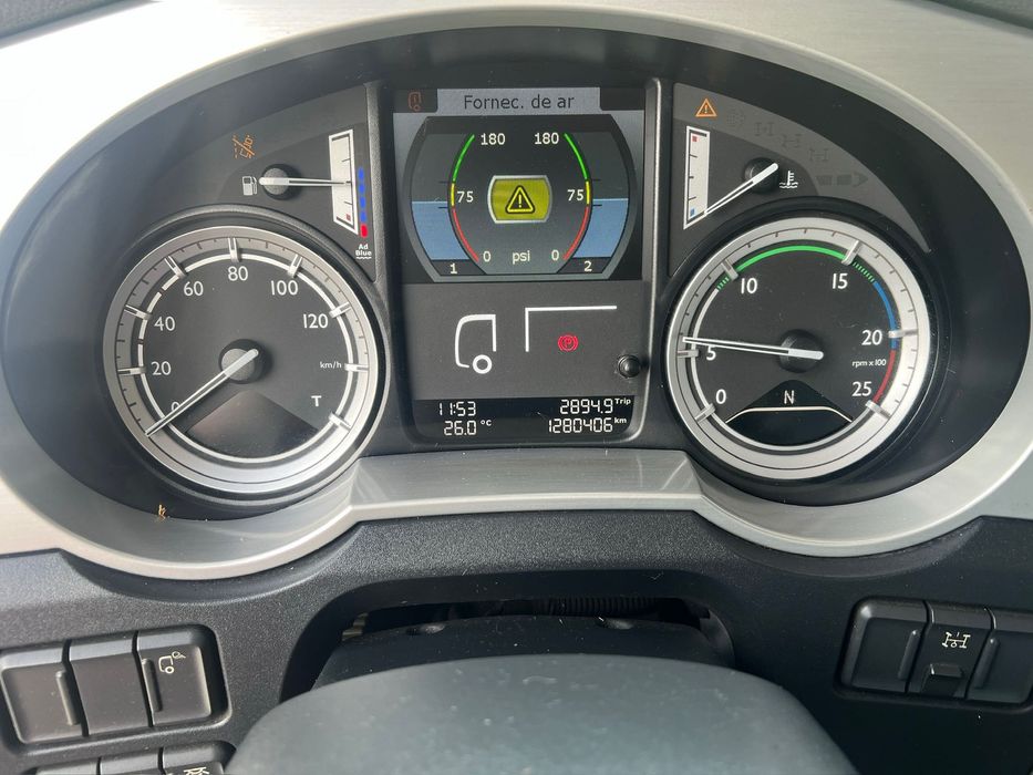 Camião em excelente estado DAF 510