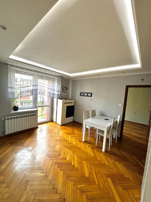 Mieszkanie 54 m, 3 pokoje, centrum
