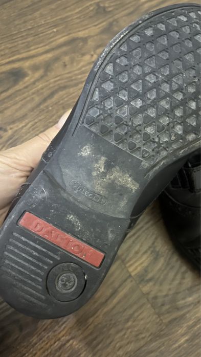 Сороконіжки 32, Туфлі 34-35