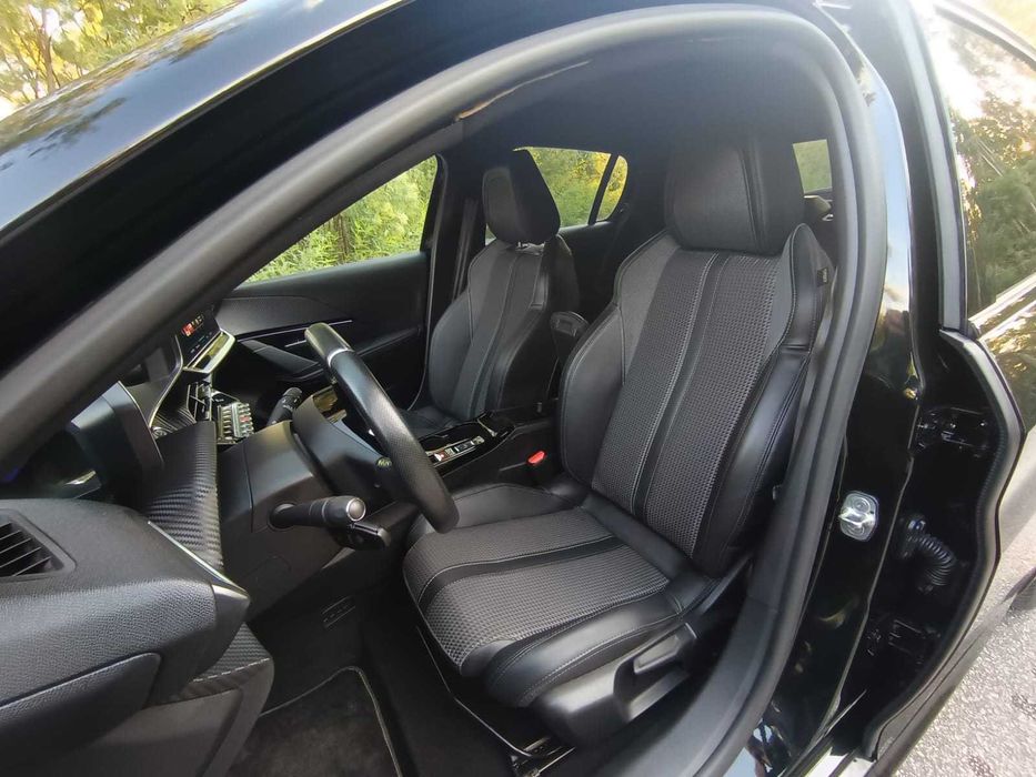 Peugeot e-208 GT Line 50Kwh