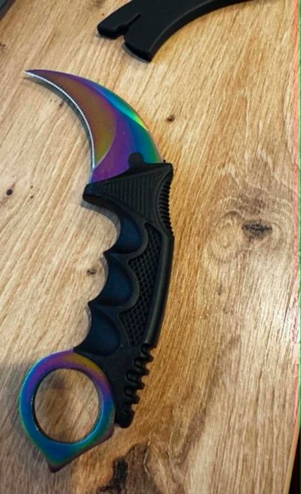 Karambit nóż CSGO