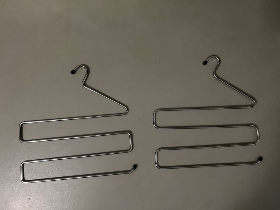 NOVOS conjunto 2 cabides metal