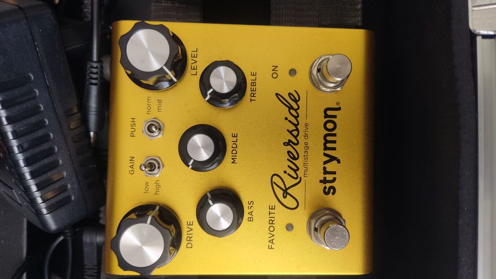 Strymon pedais + hardcase