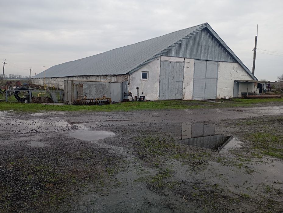 Продам добротный склад