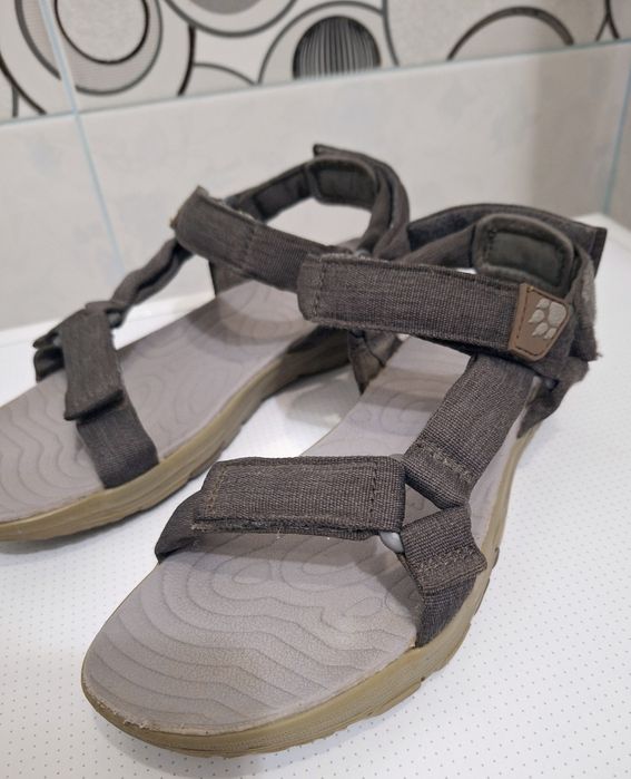 Сандали Jack Wolfskin женские. Женские босоножки на липучке