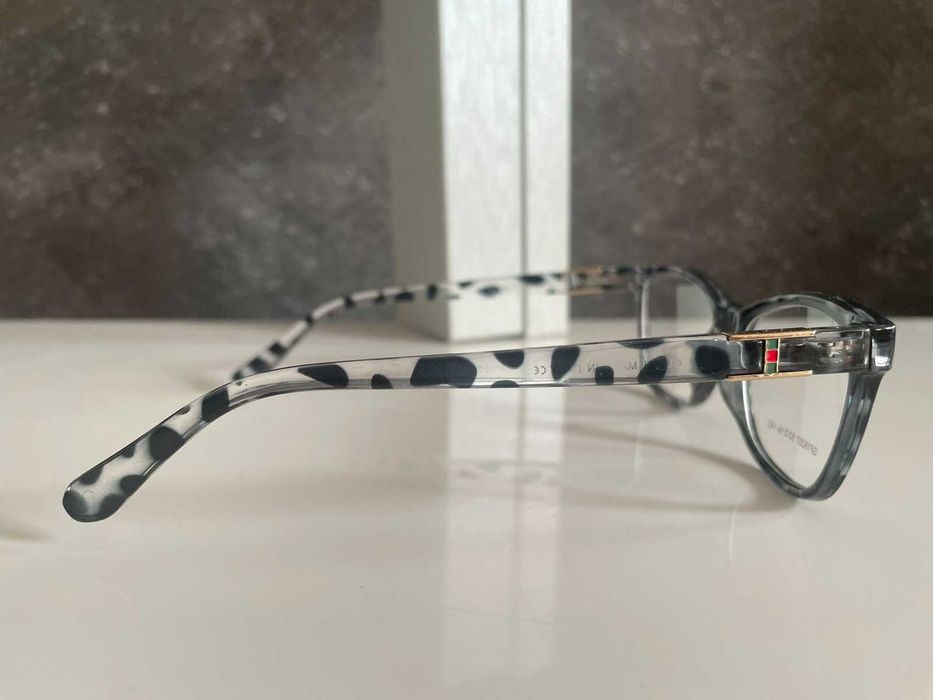 Stylowe okulary oprawki, zerówki.