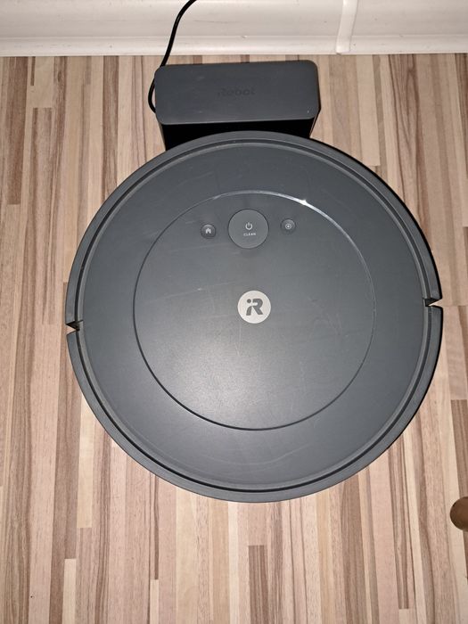 Irobot roomba combo essential