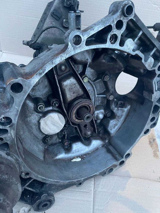 КОРОБКА ПЕРЕДАЧ Volkswagen Transporter Т4 65 кВ 1996-2003 г скоросная