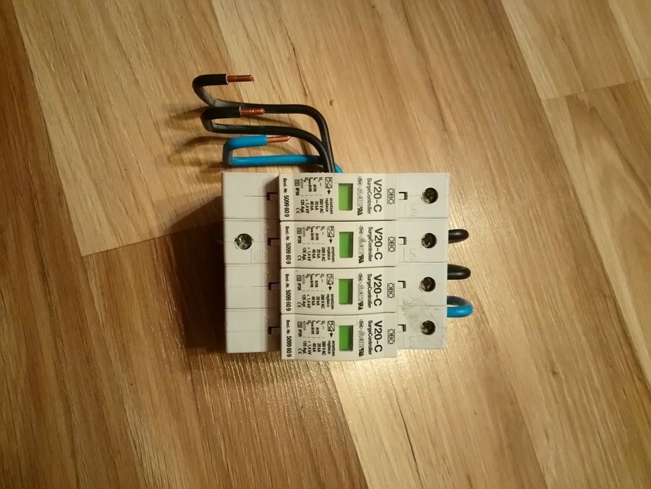 Ogranicznik przepięć OBO V20-C