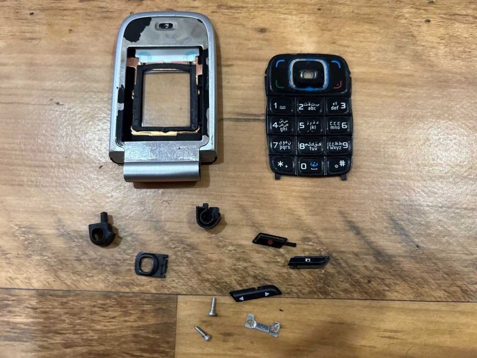 Nokia 5800/6131 по частям разборка