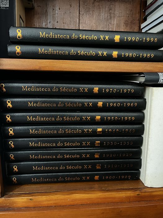 Coleçao livros Mediateca do Século XX