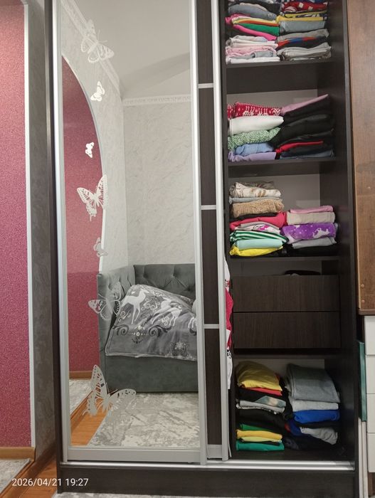Шафа-купе для спальні