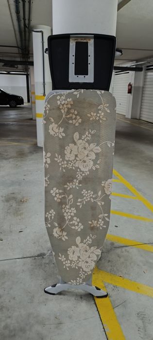 Tábua de passar a ferro Vileda  para caldeira