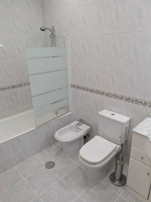 Apartamento T3 com Garagem - Reguenga