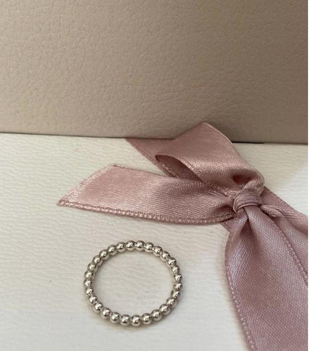 Pandora 50 pierscionek kuleczki kulki