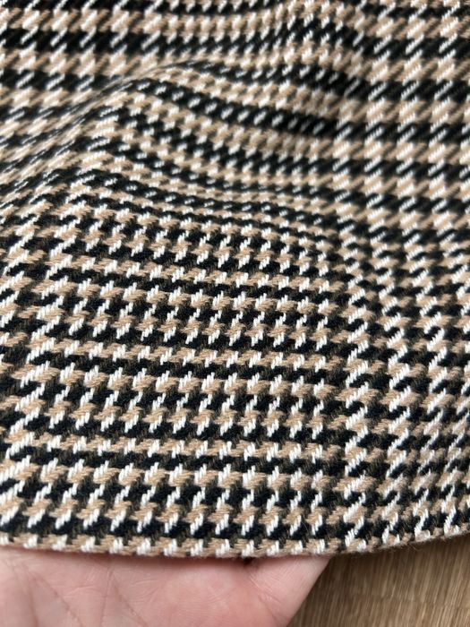 Стильна  спідниця  HM нова р.34